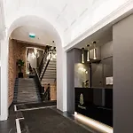 Loft Black And Red Apartment *