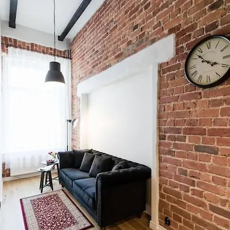 Loft Black And Red Apartment