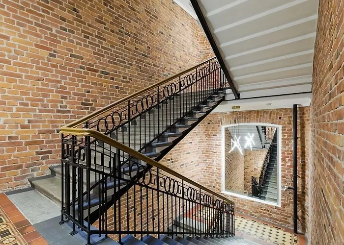 Loft Black And Red アパート *